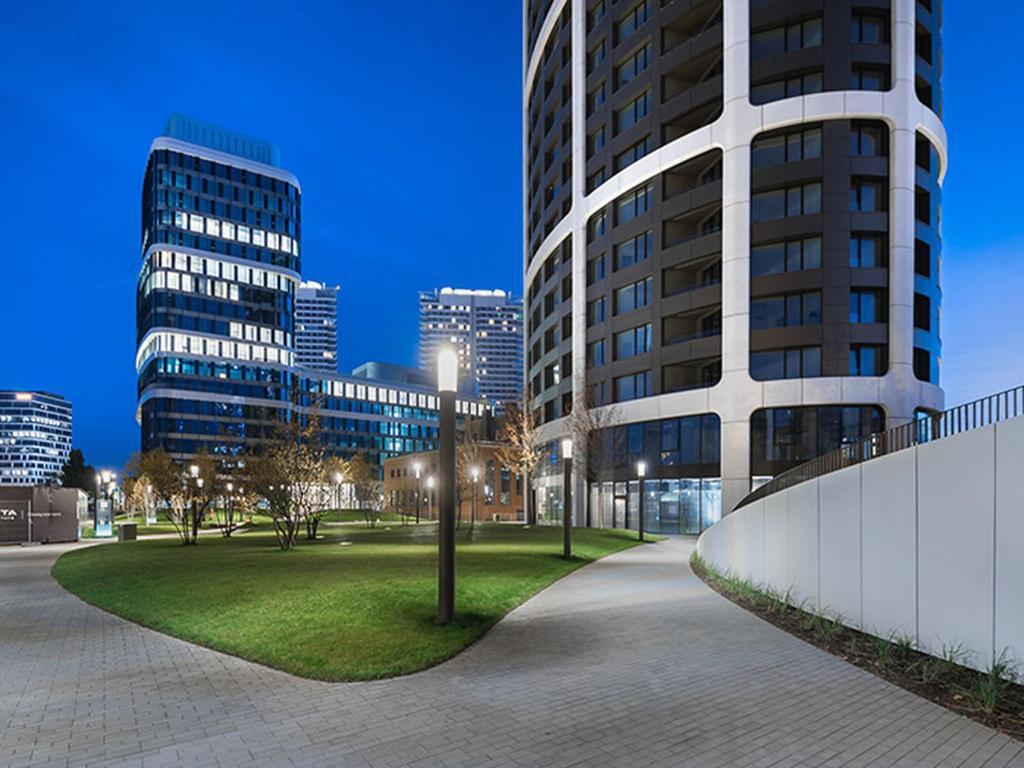 Beautiful 1 - Bedroom Apartment In Downtown Bratislava Eksteriør billede